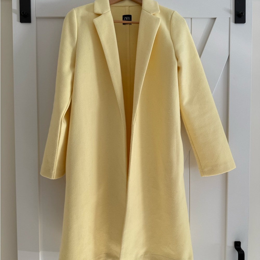 Zara Women's Light Yellow Blazer